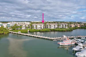 370 NE Edgewater Dr APT 104, Stuart, FL 34996, Sold 02/27/24