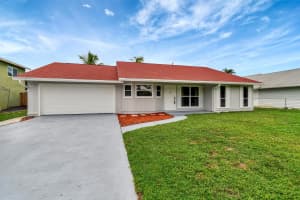 6775 Eastview Drive, Lake Worth, FL 33462 Sold 03/25/24