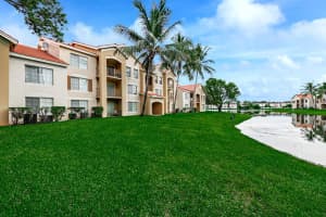 4220 San Marino Boulevard 303, West Palm Beach, FL 33409 Sold 10/30/23