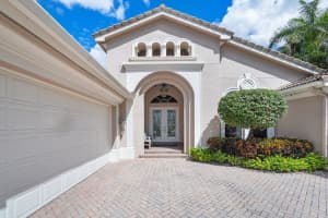 8905 Valhalla Drive, Delray Beach, FL 33446 Sold 02/15/24