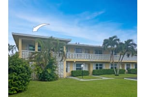 1100 Boxwood Drive 201, Delray Beach, FL 33445 Sold 11/30/23