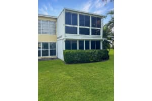 1100 Boxwood Drive 201, Delray Beach, FL 33445 Sold 11/30/23