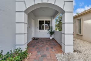 192 Isle Verde Way, Palm Beach Gardens, FL 33418 Sold 11/20/23
