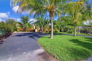709 NW 8th Court, Boynton Beach, FL 33426 Sold 06/21/24
