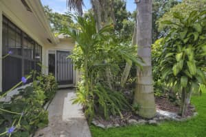4807 Brighton Lakes Boulevard, Boynton Beach, FL 33436 Sold 12/15/23