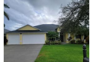 2575 Summerwind Circle, Melbourne, FL 32904 Sold 12/15/23