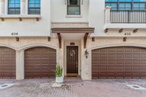 632 Windward Circle N 632, Boynton Beach, FL 33435 Sold 11/06/23