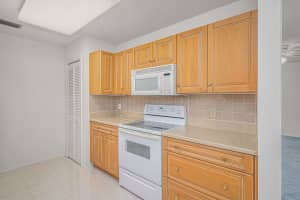 17 Lake Vista Trail 107, Port St Lucie, FL 34952 Sold 12/15/23