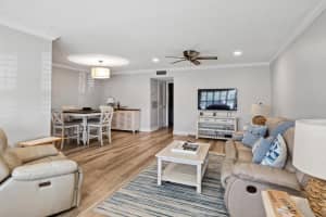 802 High Point Dr, Delray Beach, FL 33445, Sold 11/21/23