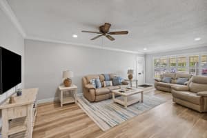 802 High Point Dr, Delray Beach, FL 33445, Sold 11/21/23