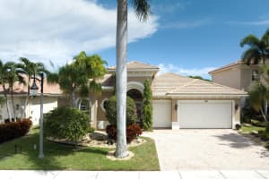 808 Floret Drive, Palm Beach Gardens, FL 33410 Sold 11/16/23