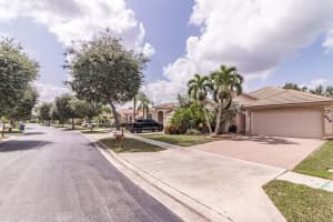 212 Preserve Court, Royal Palm Beach, FL 33411 Sold 11/09/23