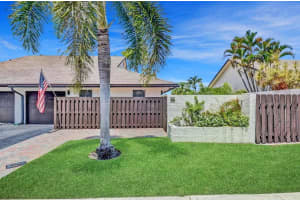 446 SW 27th Avenue, Delray Beach, FL 33445 Sold 03/12/24