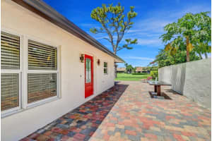 446 SW 27th Avenue, Delray Beach, FL 33445 Sold 03/12/24