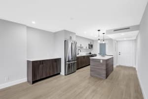 4 Royal Palm Way 4020, Boca Raton, FL 33432 Sold 11/13/23