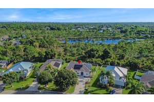 2325 NW Tulip Way, Jensen Beach, FL 34957 Sold 03/01/24
