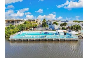 4001 S Ocean Boulevard 307, South Palm Beach, FL 33480 Sold 12/22/23