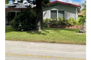 7107 NW 58th St, Tamarac, FL 33321, Sold 12/07/23