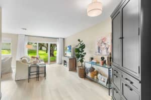 1958 Discovery Cir E, Deerfield Beach, FL 33442, Sold 02/09/24