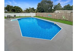 5581 Sarazen Drive, West Palm Beach, FL 33413 Sold 11/30/23