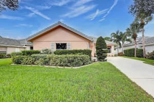 7528 SE Bay Cedar Circle Circle, Hobe Sound, FL 33455 Sold 04/16/24