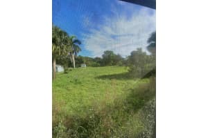 2581 SE 24th Boulevard, Okeechobee, FL 34974 Sold 11/13/23