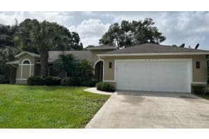 4425 62nd Court, Vero Beach, FL 32967 Sold 11/07/23