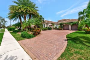 7792 Arbor Crest Way, Palm Beach Gardens, FL 33412 Sold 02/16/24