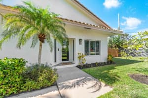 4517 NW 5th Avenue, Boca Raton, FL 33431 Sold 04/15/24