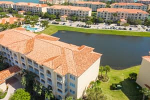 2 Harbour Isle Drive E 5, Fort Pierce, FL 34949 Sold 05/09/24