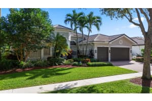 19552 Saturnia Lakes Drive, Boca Raton, FL 33498 Sold 12/29/23