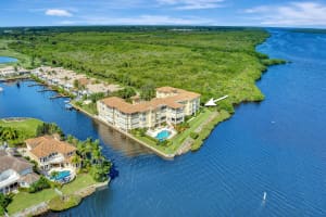 5620 N Harbor Village Drive 201, Vero Beach, FL 32963 Sold 05/30/24
