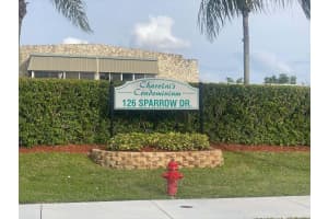 126 Sparrow Drive 17b, Royal Palm Beach, FL 33411 Sold 01/04/24