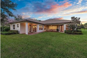 108 Casa Circle, Jupiter, FL 33458 Sold 01/31/24