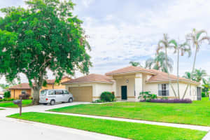 5142 Rosen Boulevard, Boynton Beach, FL 33472 Sold 03/18/24