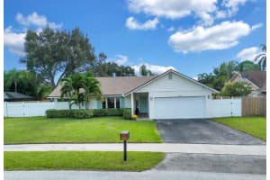 3856 NW 9th Street, Delray Beach, FL 33445 Sold 11/06/23