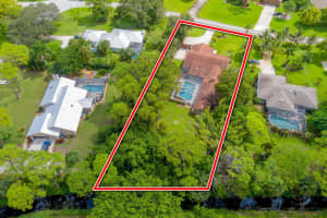 550 NE Town Terrace, Jensen Beach, FL 34957 Sold 01/23/24