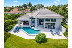 206 Micmac Lane, Jupiter, FL 33458 Sold 01/09/24