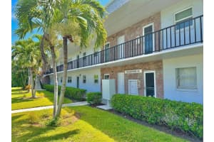 1176 Bayshore Drive 105, Fort Pierce, FL 34949 Sold 03/15/24
