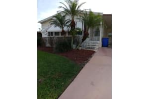 7803 SE Saratoga Drive, Hobe Sound, FL 33455 Sold 11/03/23