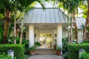 992 S Atlantic Drive, Lantana, FL 33462 Sold 03/18/24