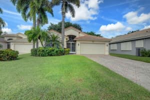 5976 Royal Club Drive, Boynton Beach, FL 33437 Sold 01/10/24
