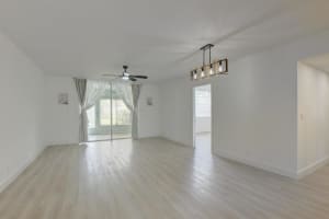 9 Willowbrook Lane 106, Delray Beach, FL 33446 Sold 11/14/23