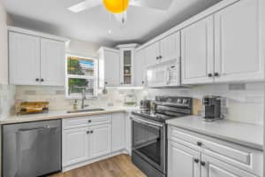 740 E Ocean Avenue 103, Boynton Beach, FL 33435 Sold 02/12/24