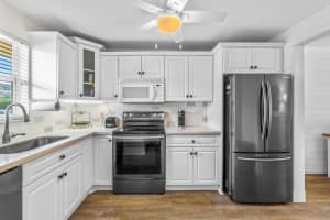 740 E Ocean Avenue 103, Boynton Beach, FL 33435 Sold 02/12/24