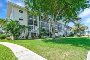 2669 Garden Dr APT 410, Lake Worth Beach, FL 33461, Sold 01/23/24