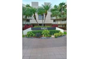 5850 Camino Del Sol 404, Boca Raton, FL 33433 Sold 12/04/23