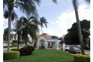 303 Freedom Court, Deerfield Beach, FL 33442 Sold 12/11/23