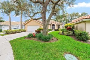 190 E Hampton Way, Jupiter, FL 33458 Sold 02/29/24