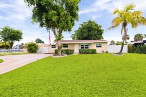 774 Sarazen Drive, West Palm Beach, FL 33413 Sold 11/29/23